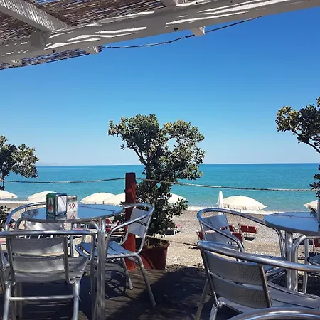 Levante, Relax Esclusivo A Due Passi Dal Mare Vicino Cefalu Vila